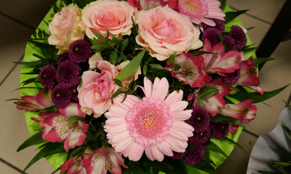 rosa Sommerstrauß